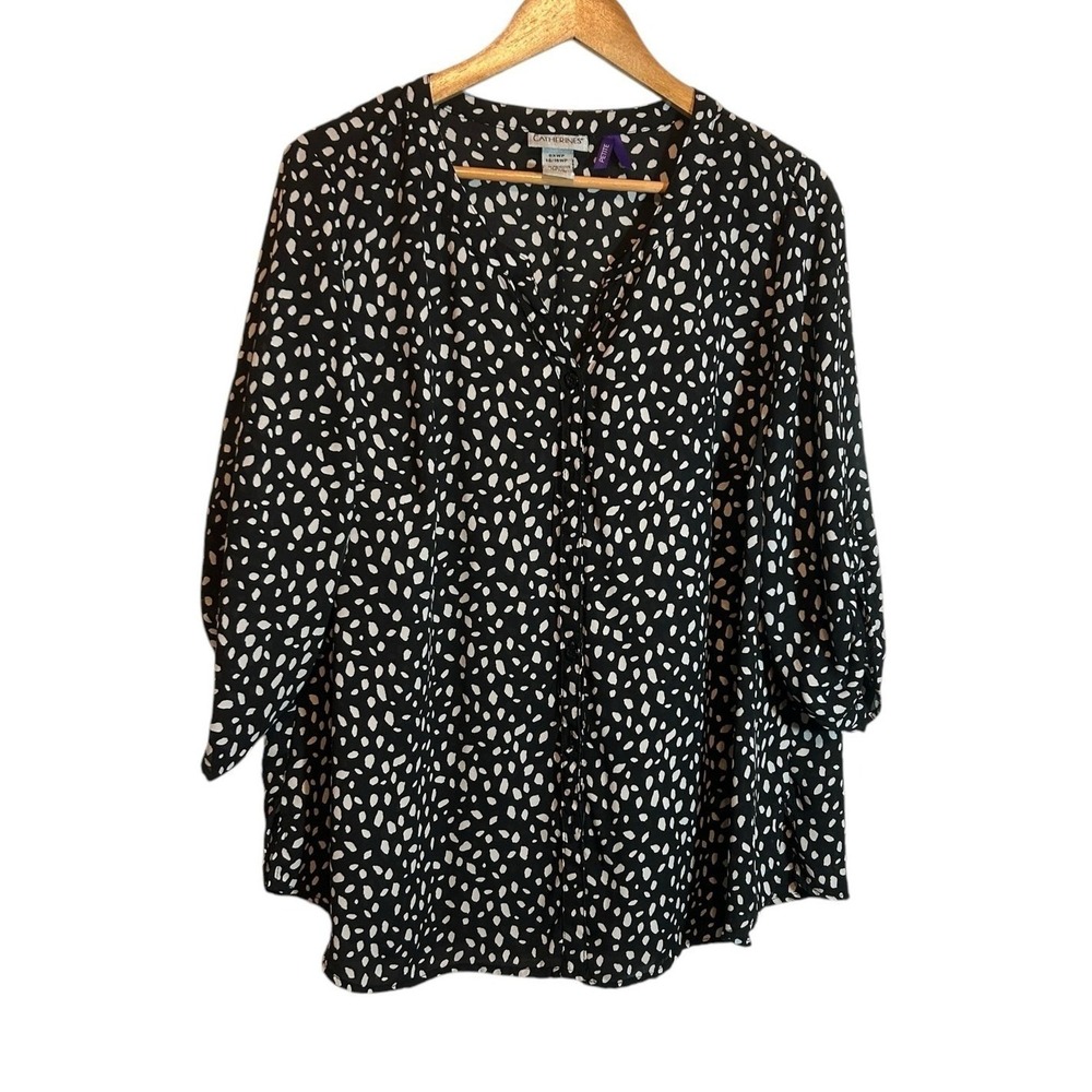 Catherines Women Whimsical Business Casual Top 14/16P Black Pebble Print Blouse